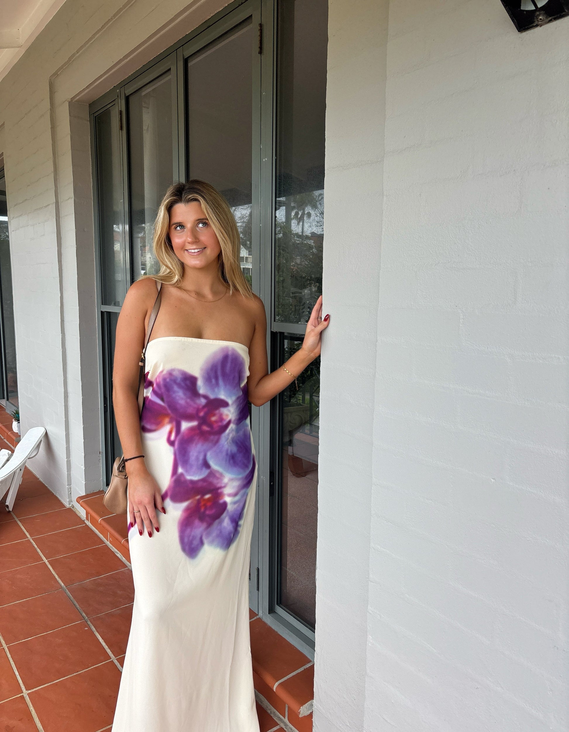amaya strapless chiffon maxi dress Amaya Strapless Chiffon Maxi Dress / Green Fluid Reverie Print | MESHKI
